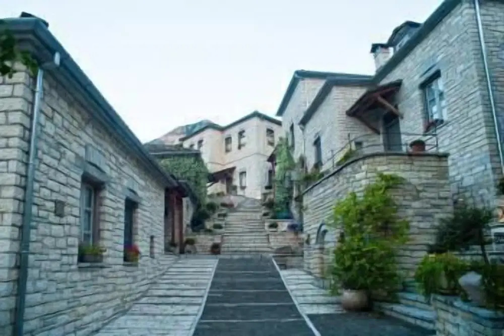 Artsistas Houses