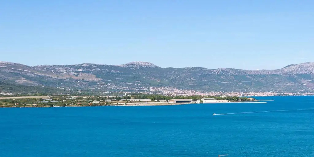 Apartments Ivica - 150m from sea