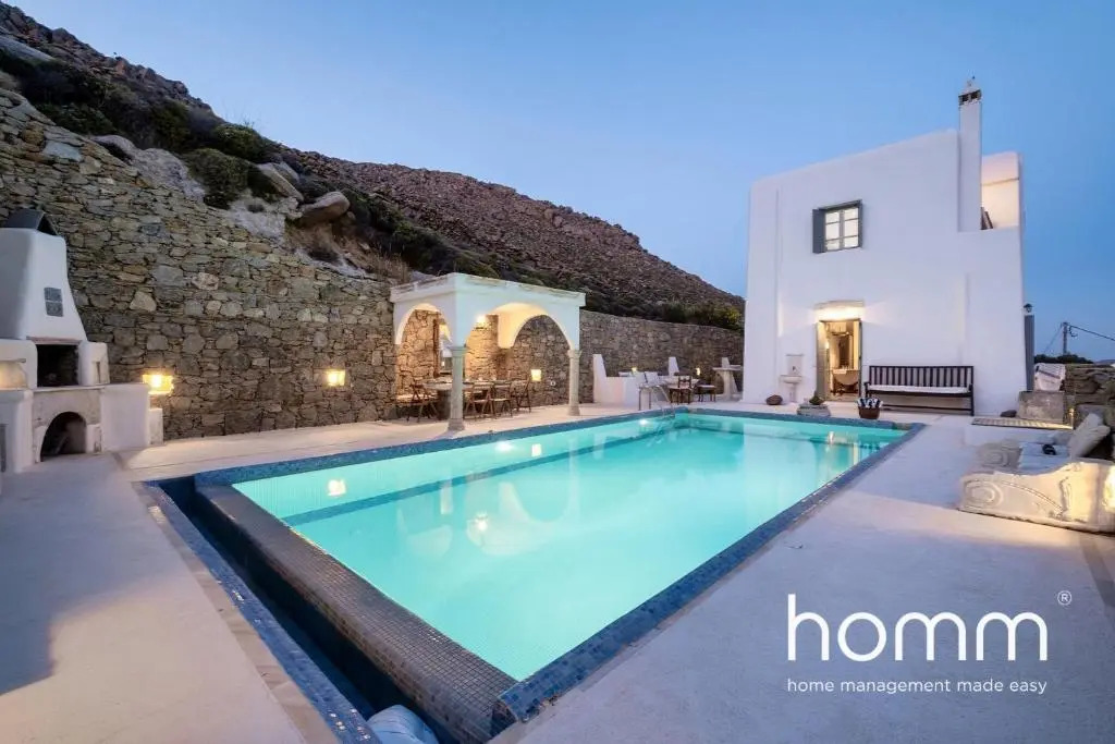 Cheerful Pool Cycladic homm 8ppl Mykonos