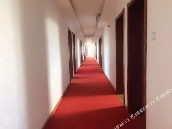 天路汇阳酒店