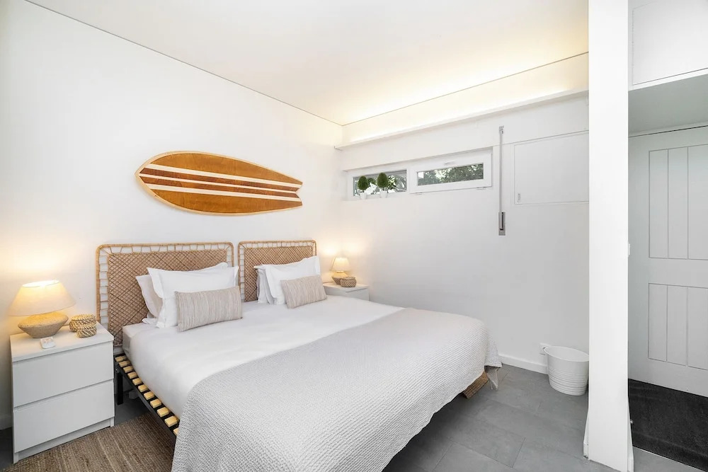 Study & Surf Carcavelos 1-Bed By Beach & Nova Sbe