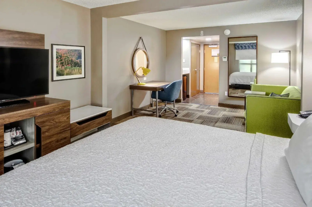 Hampton Inn Latrobe