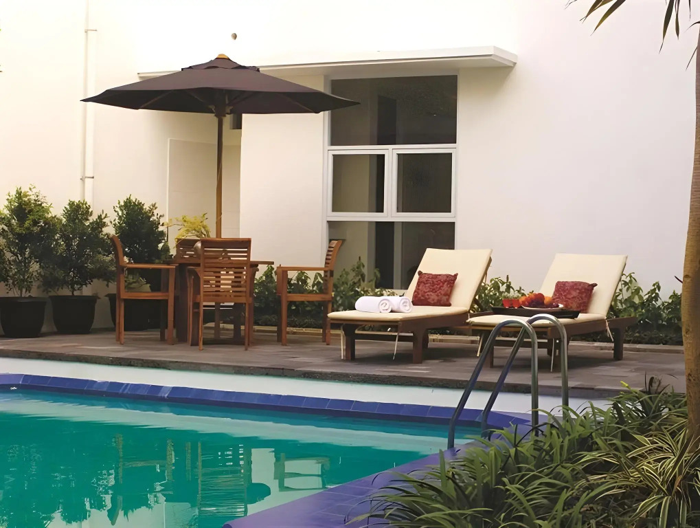 V Residence Kemang