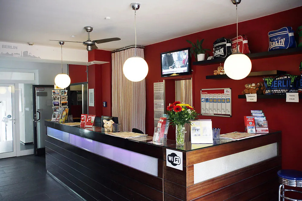 Happy Bed Hostel