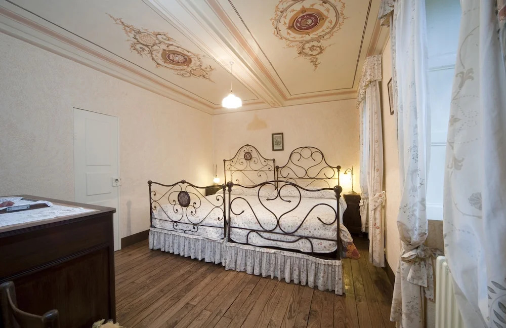 tenuta la violina