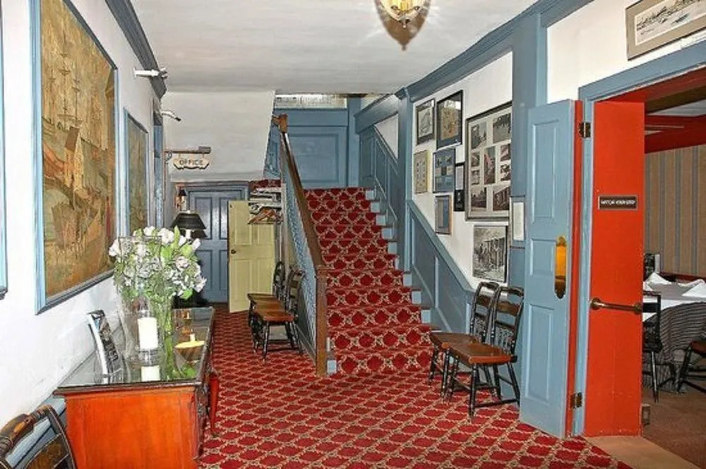 The Robert Morris Inn