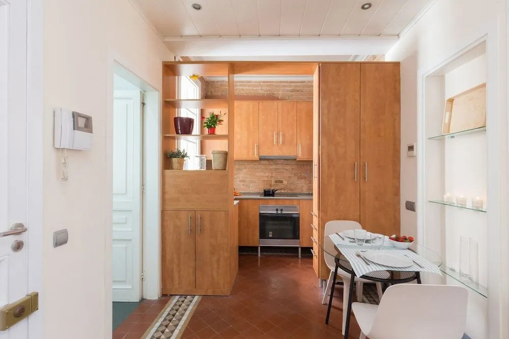 Montaber Apartments - Gran Via-Rocafort