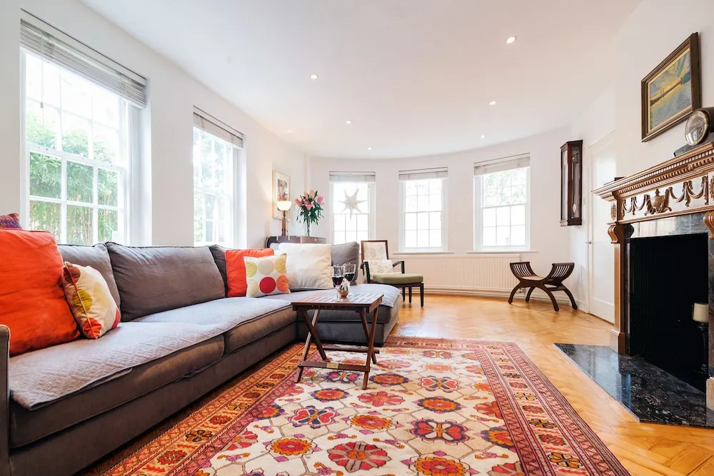 The Hampstead Village House - EB