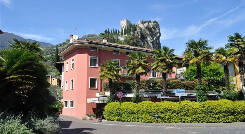 Hotel Sole Holiday