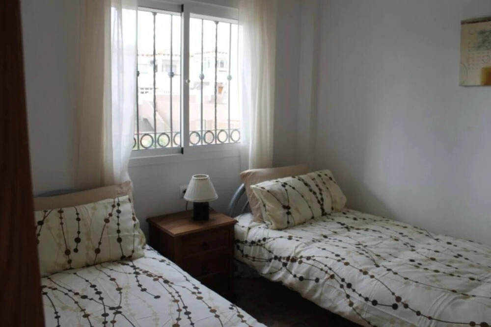 La Cinuelica R3 1st flr apt Overlooking Pool L152