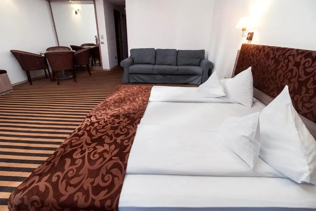 Hotel TISA