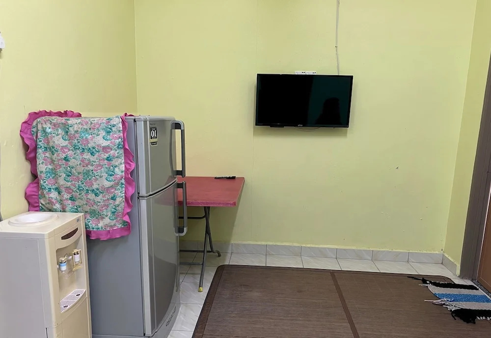 OYO 90967 Homestay Chalet Warisan Siti