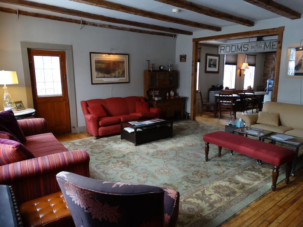 Shoreham Inn Bed & Breakfast