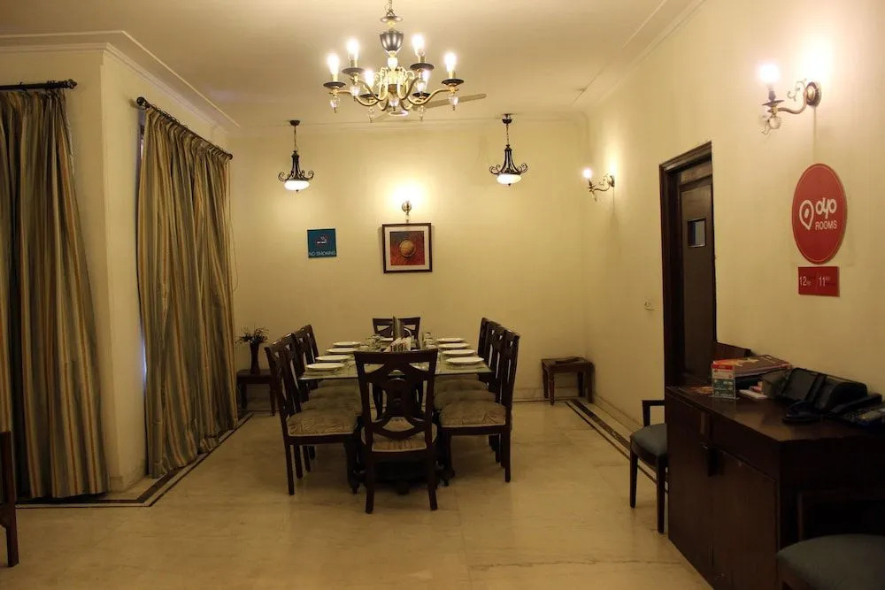 OYO 610 Hotel Residence Phase 3