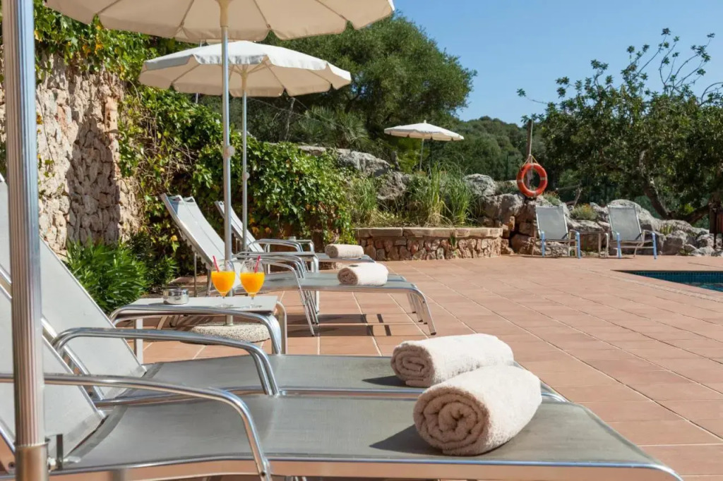 CAMI DE LLENAIRE Holiday house VIL4