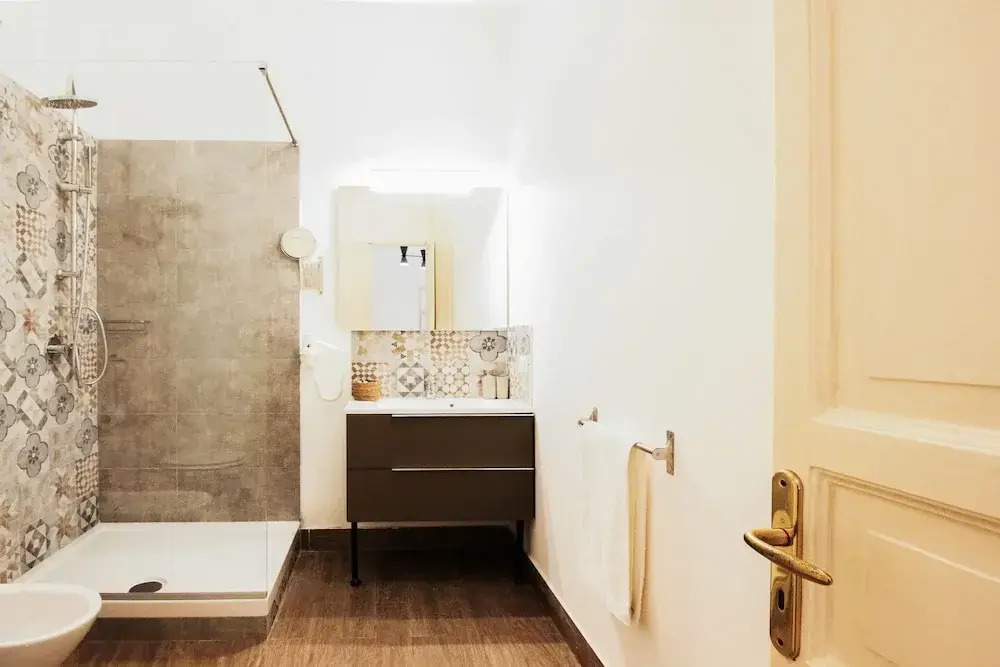 Kepos Rooms and Suites