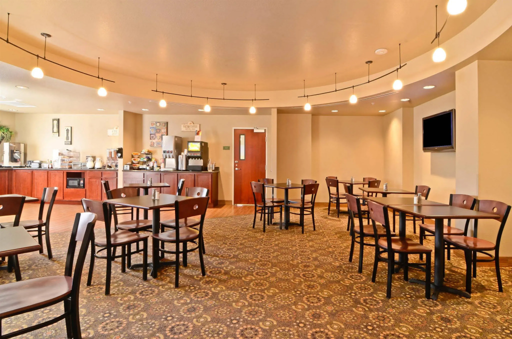 Best Western PLUS Fossil Country Inn & Suites
