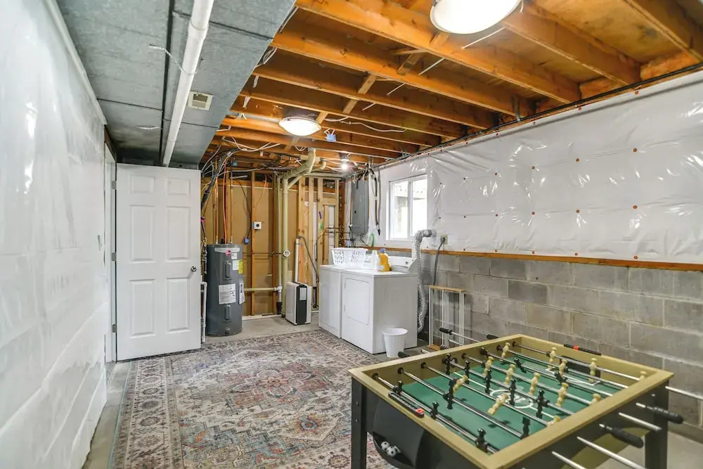 4 Mi to Big Creek State Park: Spacious Family Home