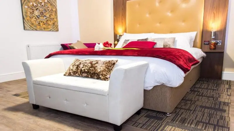 Trivelles Gatwick Hotel & airport Parking