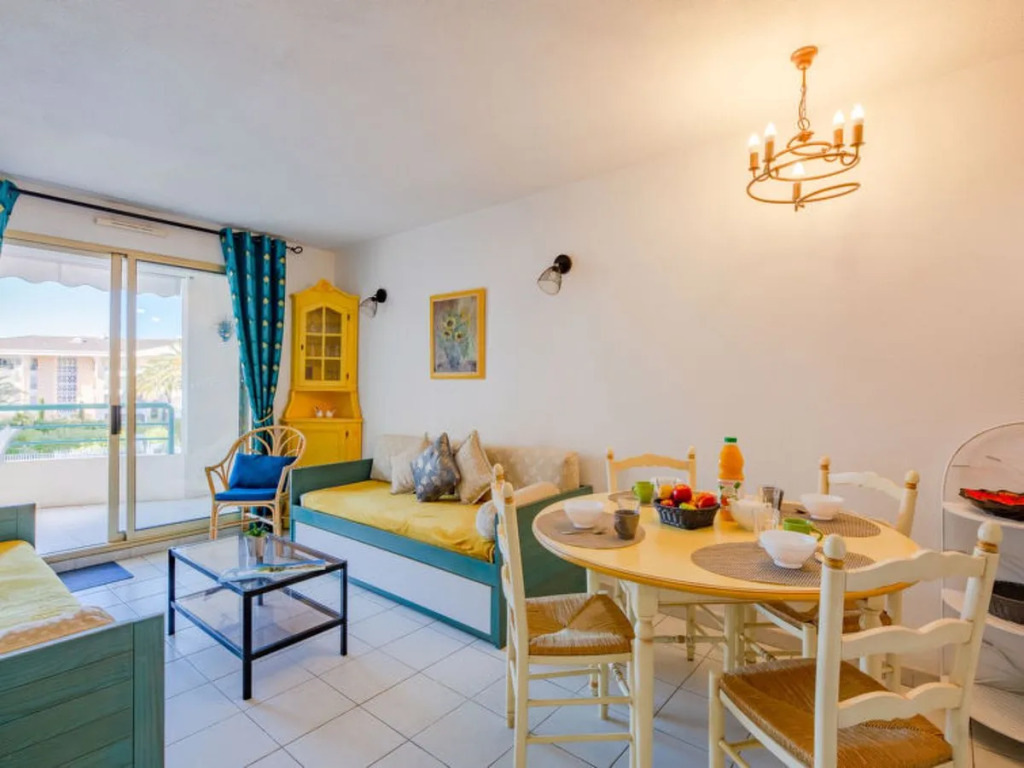 Villa LOpen Fréjus 21080