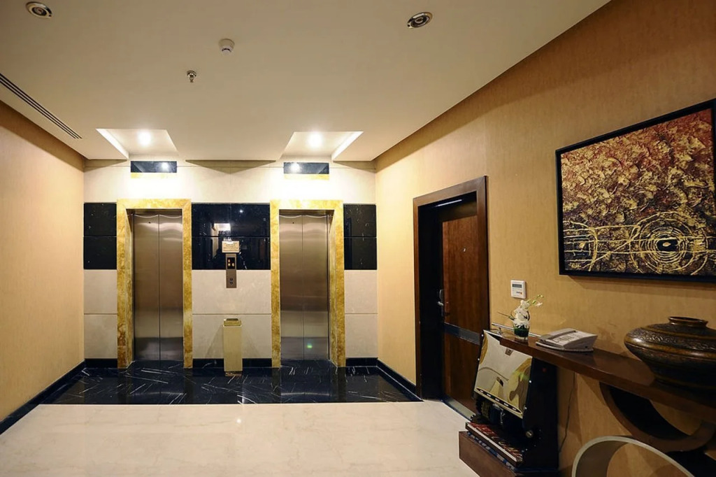 Qaser Alhamra Hotel Riyadh