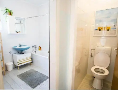 Spacious apartment by the sea 8+4