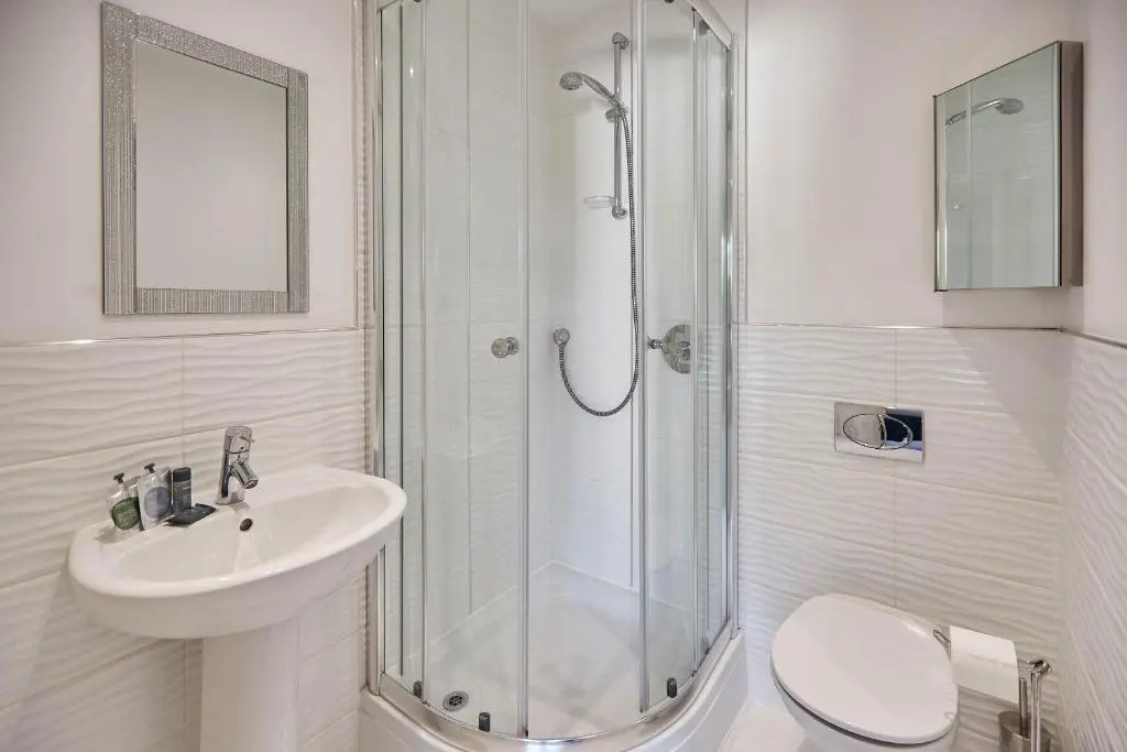 Host Stay Farrers View