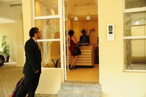 Miloski Suites