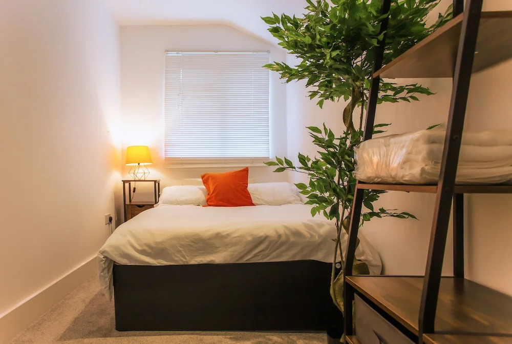 3 bed House Camberwell With Private Garden