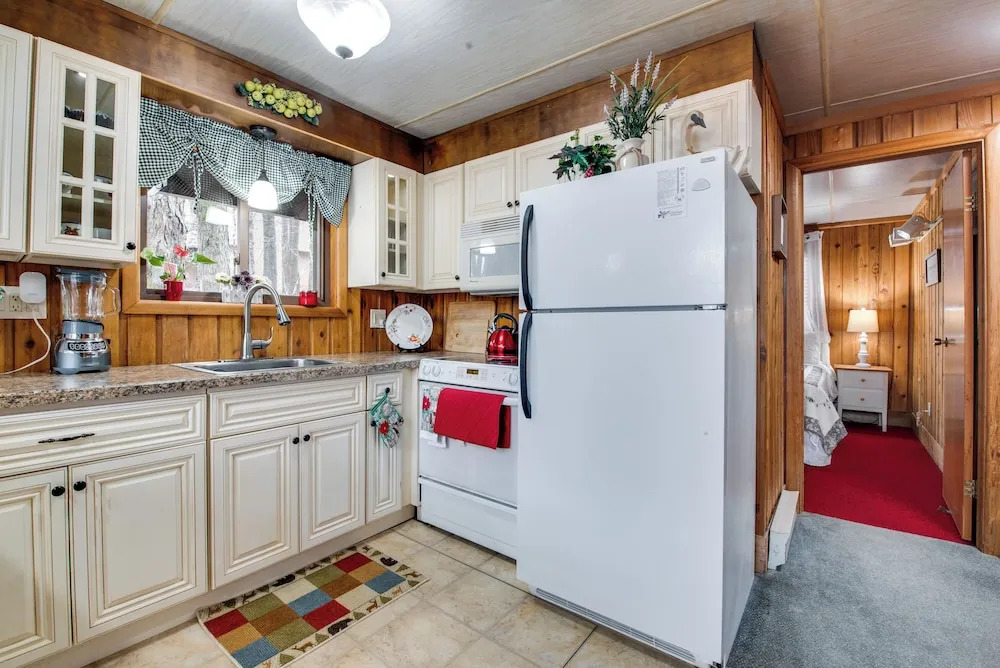 Fire Pit + Community Perks: Gouldsboro Cabin!