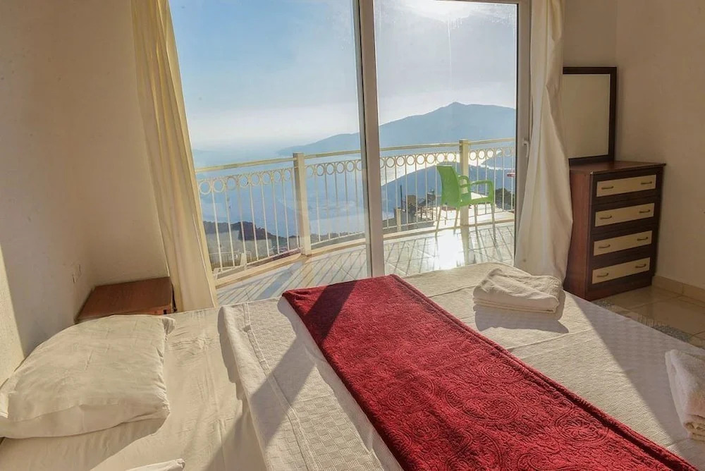 Villa Buzca 2