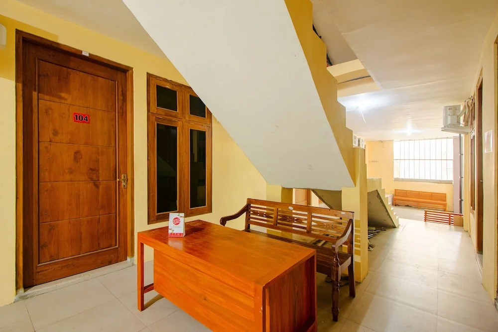 Oyo 2476 Maguwo Indah Homestay