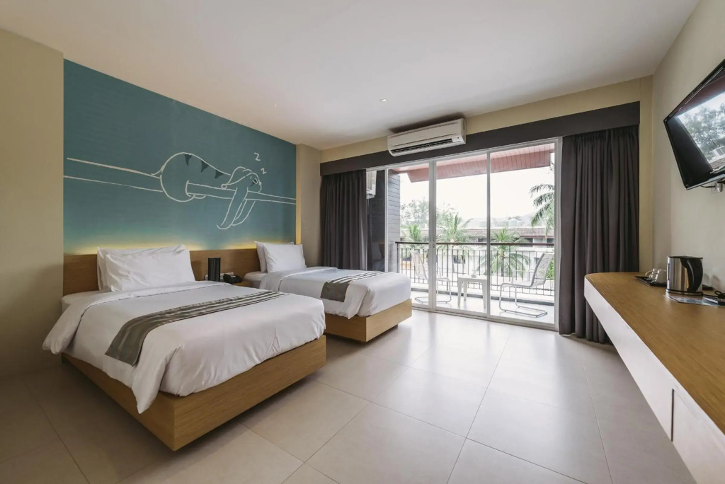 TIRAS Patong Beach Hotel