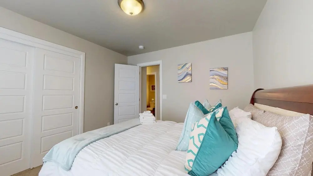 Sweet 3 Bedroom Apts