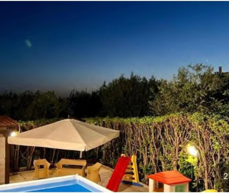 Cozy villa with pool, suitable for families,-Villa Marta
