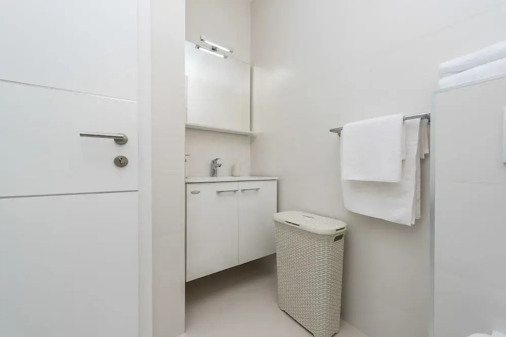 Apartments with pool Villa Zora
