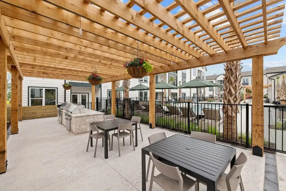Global Luxury Suites near Downtown Charleston