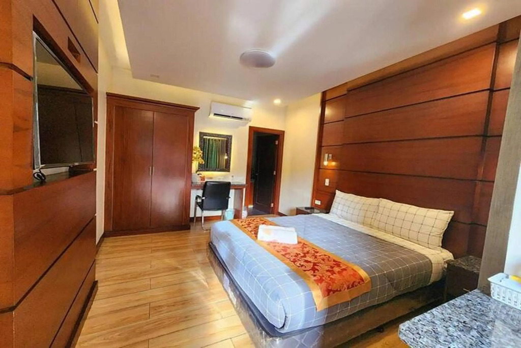 Jo Carters Hotel and Suites Angeles City