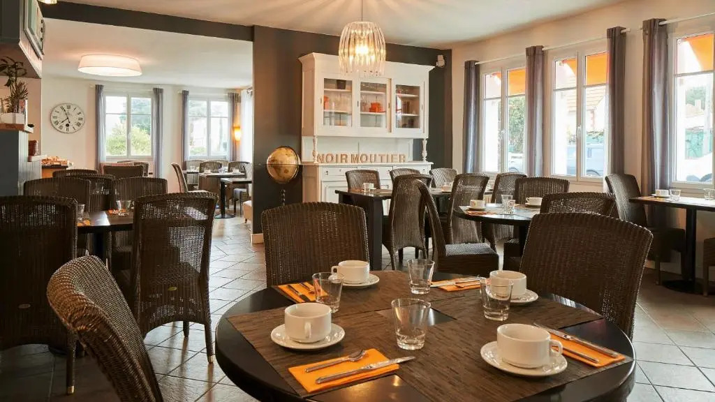 Logis Hôtel La Chaize