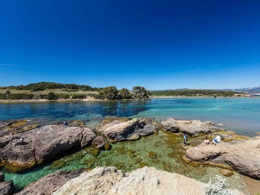 Studio Six-Fours-les-Plages, 1 pièce, 2 personnes - FR-1-316-175