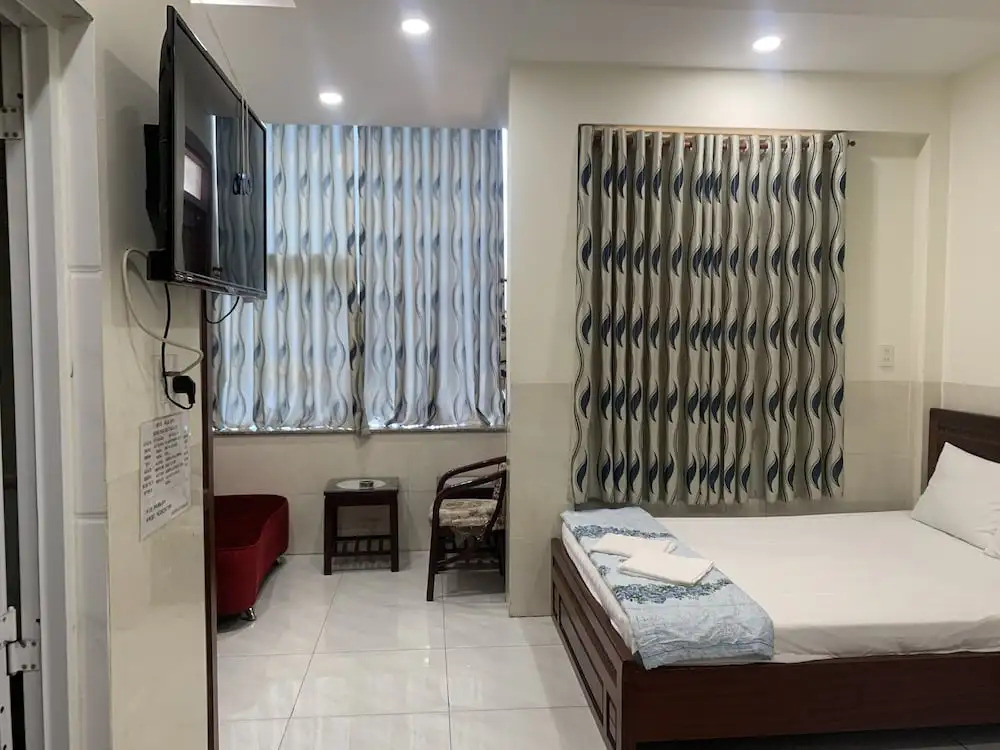 Ngoc Quy Hotel