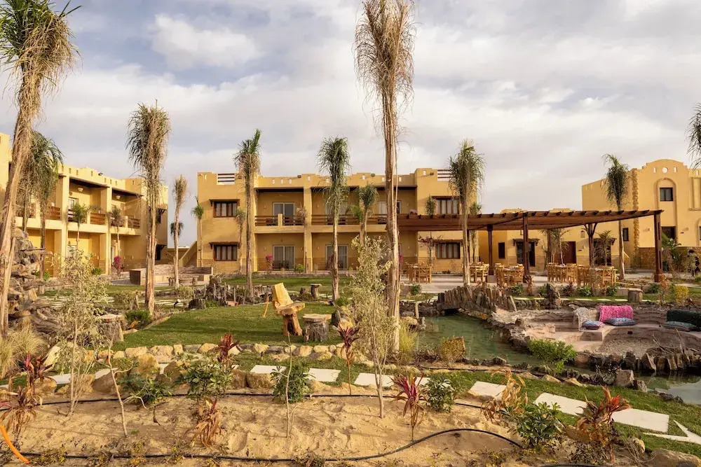 Azad Siwa Hotel