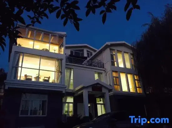 Lichuan Huajianyin Homestay