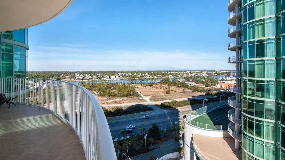 Spacious Four Bedroom With Wrap-around Balcony - Unit Tpd0901