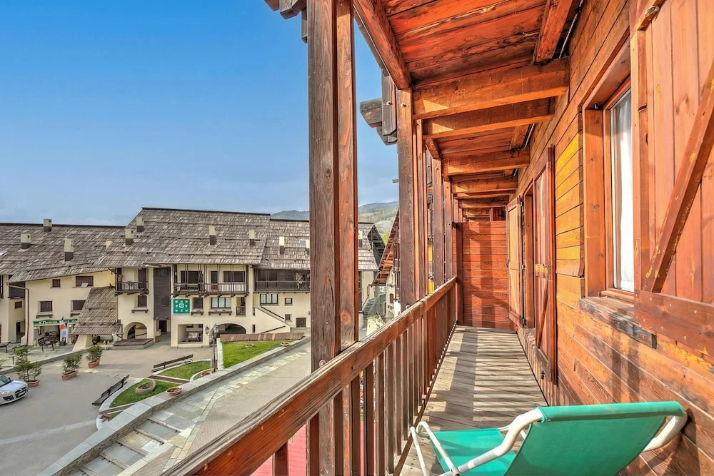 Sises Lodge - 27D Sestriere