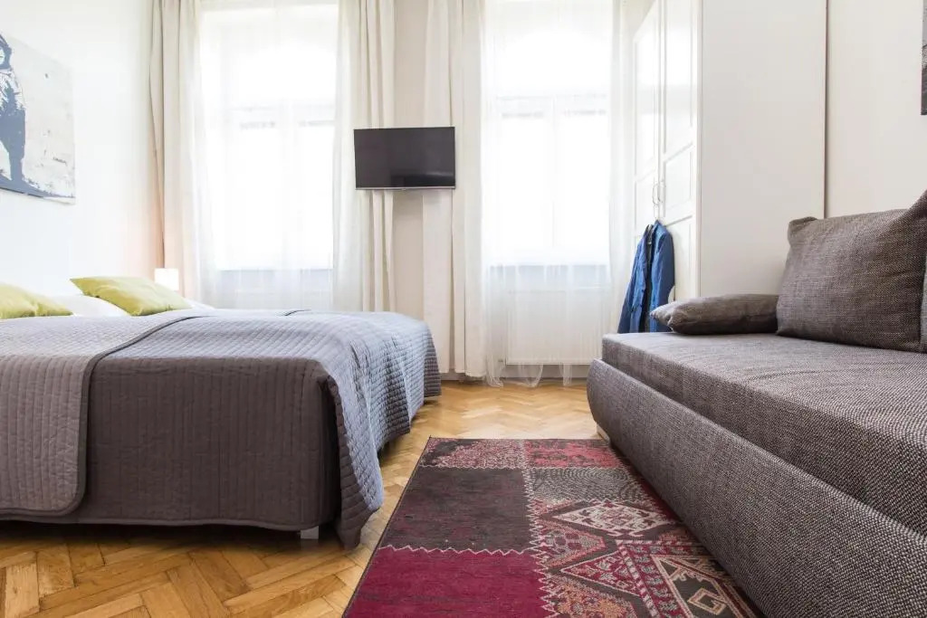 Design Apartments I contactless check-in