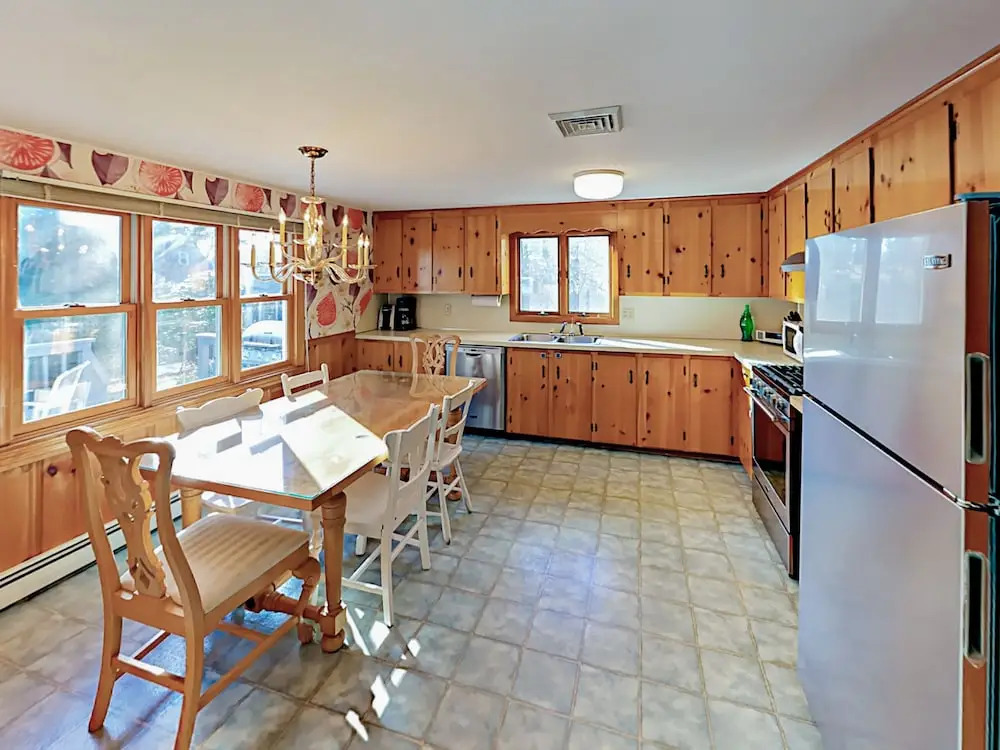 Garden  On Cape Cod 2 Bedroom Home