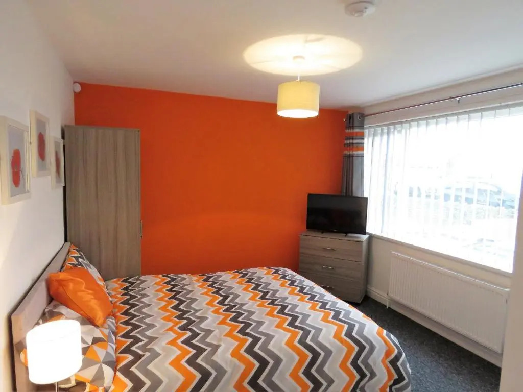 StayNEC Moat House Birmingham - For Company, Contractor and Leisure Stays - NEC, HS2, JLR, Airport