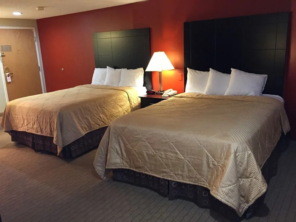 St Charles Hotel Downtown Hudson