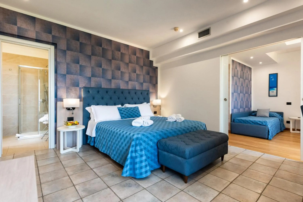 Hotel Baia Del Capitano